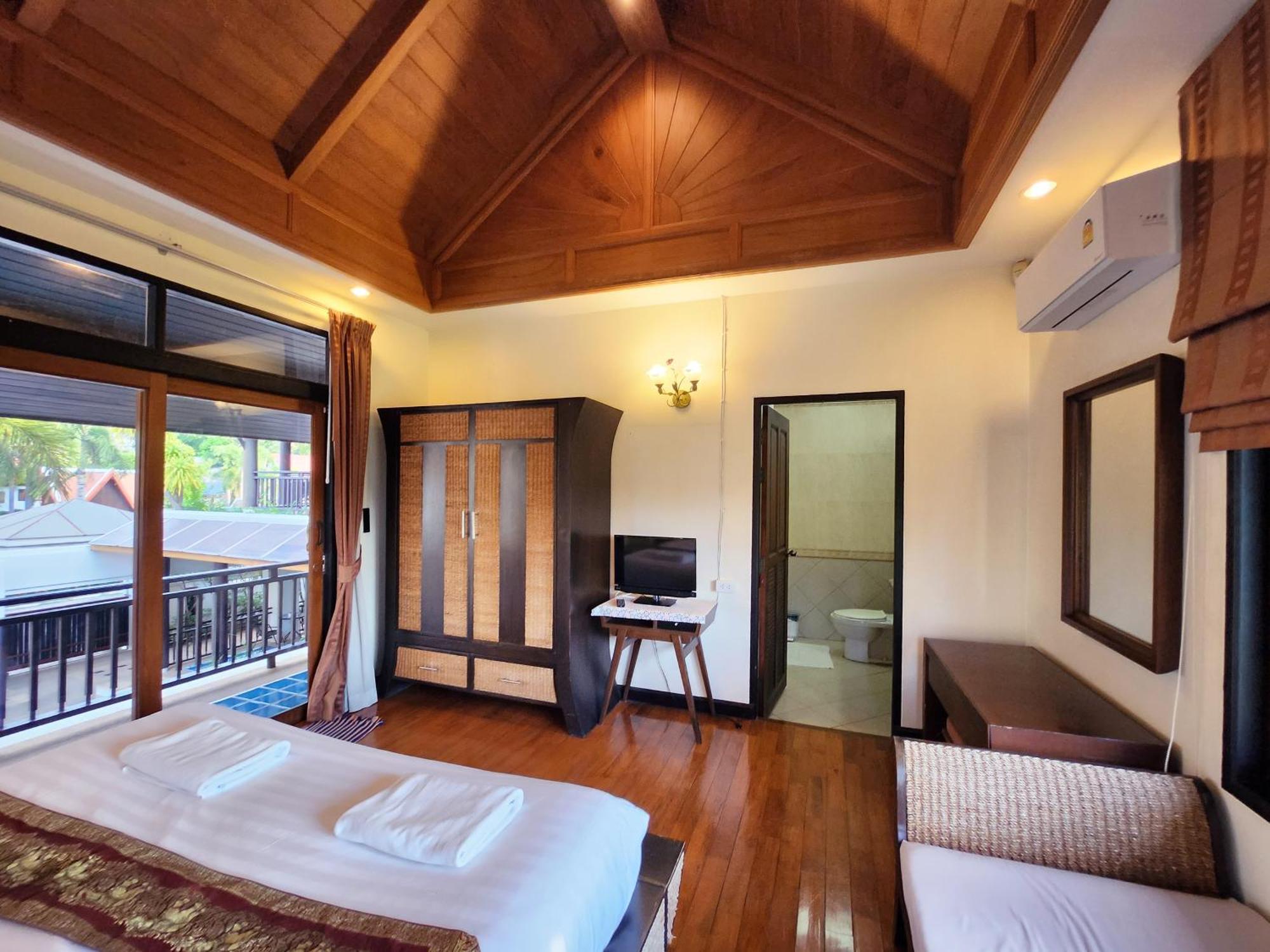 חוף ג'ומטיין ปุณณภา พูล วิลล่า พัทยา Punnapha Pool Villa Pattaya מראה חיצוני תמונה